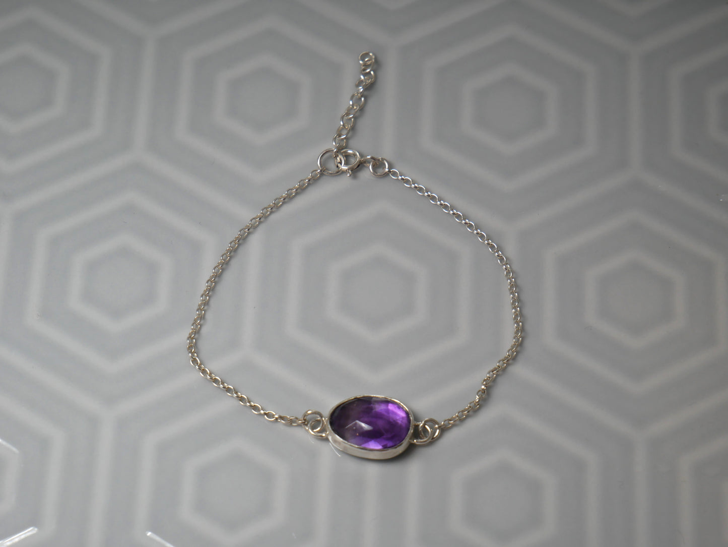 Amethyst gemstone bracelet