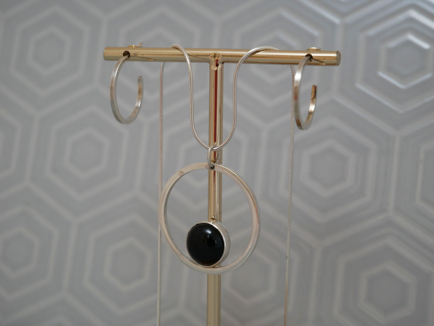 Onyx Circle Pendant