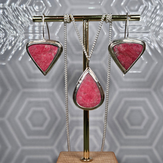 Thulite Necklace & Earrings Set