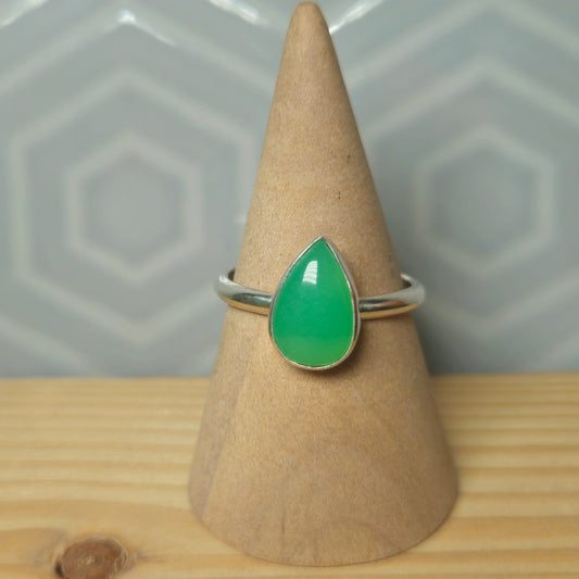 Chrysoprase Teardrop Ring